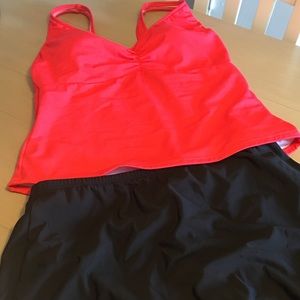 MiracleSuit Swim Suit - look 10lbs slimmer